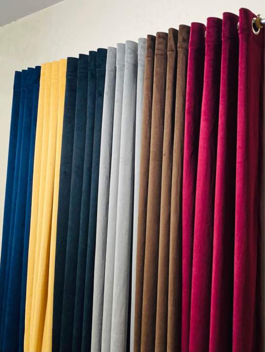 Luxury velvet curtains for bedroom with steel rings | Daraz.pk