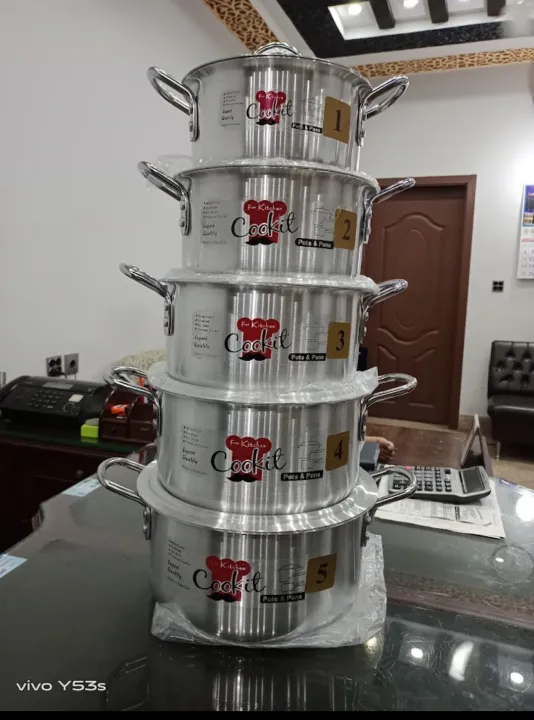 Best%20Aluminum%20Cookware%205%20Pieces%20Kitchen%20Casserole%20Set%20%20Metal%20finish%20Havey%20wait%20/%20Silver%20Pateeli%20Set%20-%2018%20cm%20to%2026%20cm%20-%20Image%204