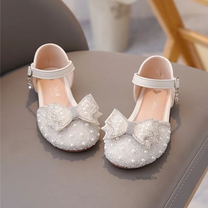 Spring and Summer Girls' Princess Shoes Sandals Flat Kids Dresses Shoes Pearl for Kids and Teens