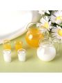 1:12 Dollhouse Miniature Glass Milk Juice Pitcher, Realistic Mini Food Play, Clear Glass Texture, Doll House Scene Decor Accesso.