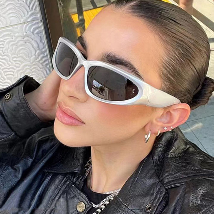 %20Popular%20Women's%20Sunglasses%20Punk%20Sunglasses%20Unique%20Oval%20Sun%20Glasses%20Men%20Goggle%20Shades%20Mirror%20Colorful%20Y2K%20Eyewear%20-%20Image%202