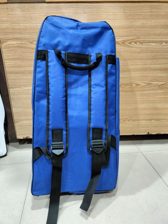 pad%20size%20cricket%20kit%20bag%20with%20bat%20pocket%20-%20Image%203