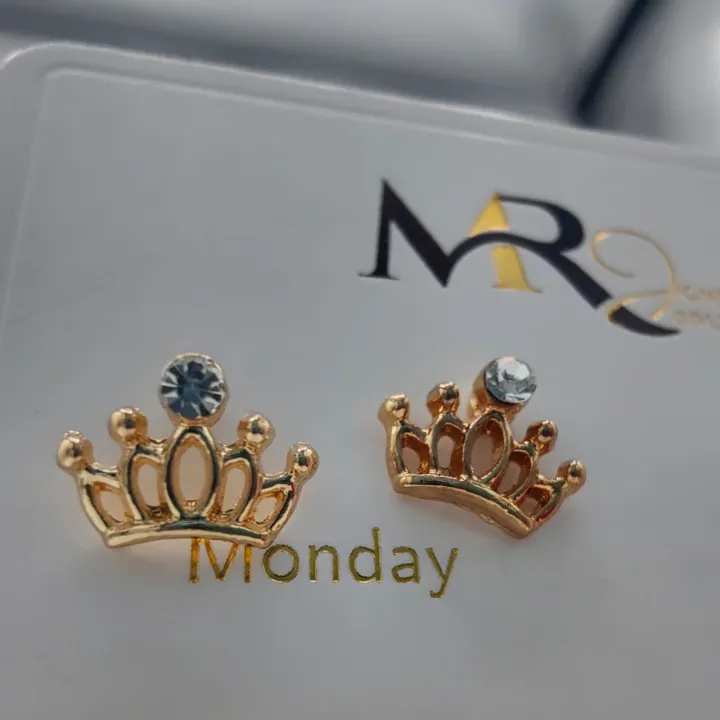 7%20Pairs/set%20Stud%20Earrings%20Set%20with%20Card%20Crystal%20Earrings%20For%20Women%20Fashion%20Party%20Jewelry%20by%20Gleam&Grace%20-%20Image%207