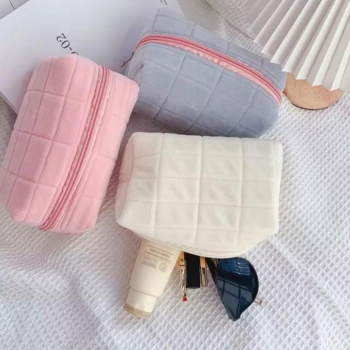 Solid%20Fur%20Cosmetic%20Storage%20Bag%20Large%20Women%20Zipper%20Makeup%20Organizer%20Handbag%20Stationery%20Pencil%20Case%20Travel%20Make%20Up%20Toiletry%20Punch%20-%20Image%202