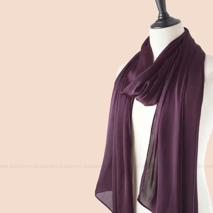 Hijab,Crap%20muna%20luxury%20silk,Dubai%20silk%20hijabs,%20premium%20shimmer%20jorget%20Hijab%20-%20Image%205