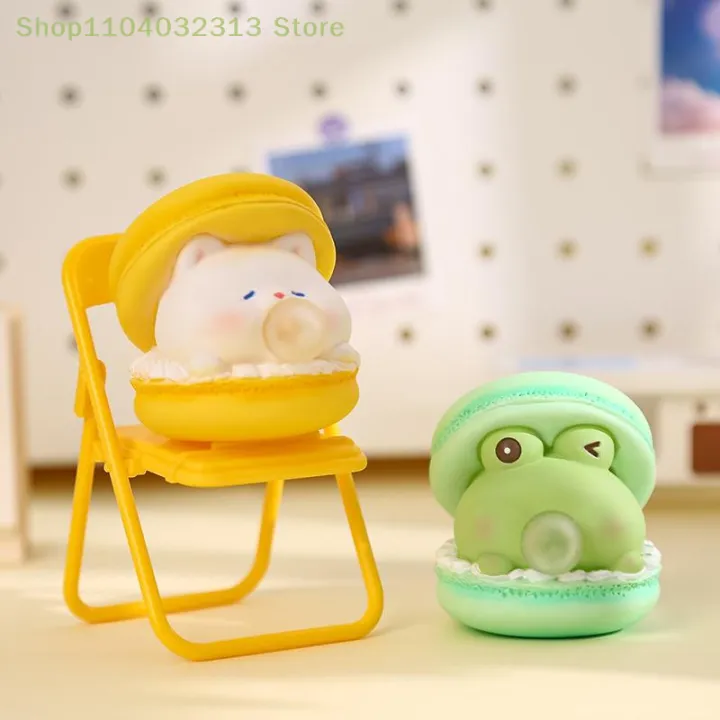 2Pcs%20Stress%20relieving%20toys%20and%20squeeze%20music%20Macaron%20Burger%20Bubble%20Toys,%20Excellent%20Decorative%20Ornaments%20for%20Office%20-%20Image%204