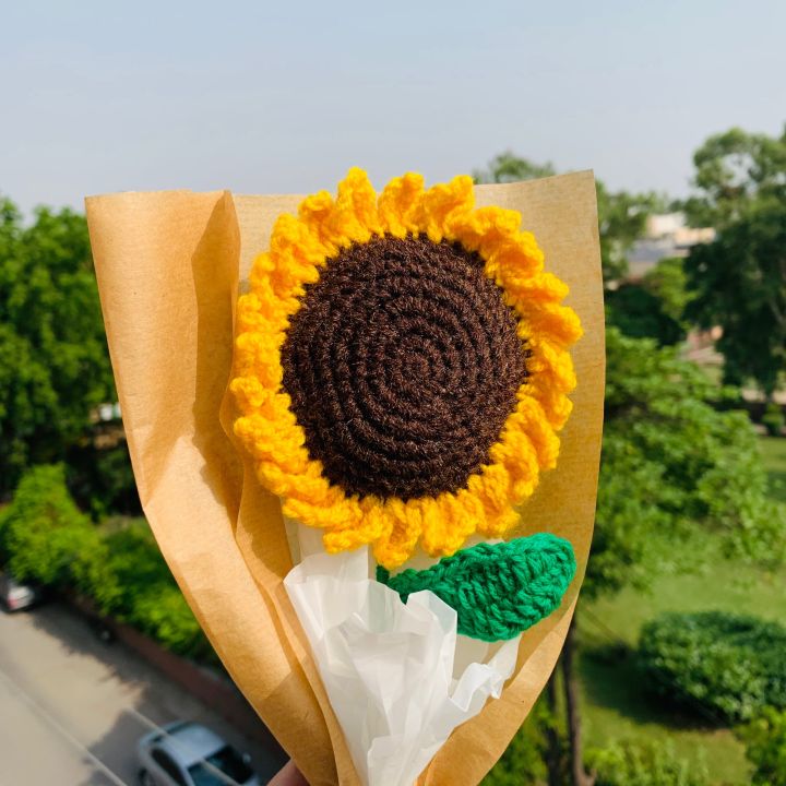 Crochet sunflower with complementary khaaki wrapping and custom stamped note/ for custom note message us/ best gift/ birthday gift/graduation gift