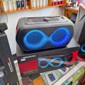 ORIGINAL MONSTER MUSICBOX GO PARTY SPEAKERS WITH DUAL WIRELESS MIC AND BELT. 
