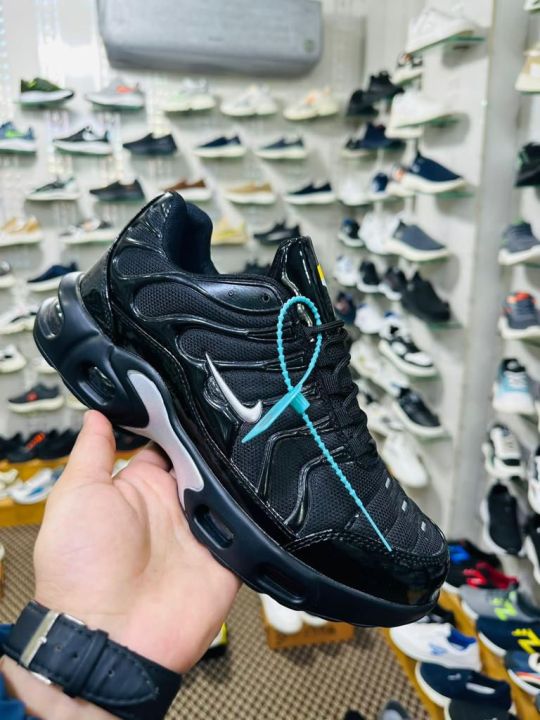 scs%20mens%20Nikee%20tn%20with%20scanner%20code%20shoes%20-%20Image%204