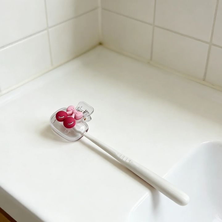 Cute%20Cherry%20Design%20Toothbrush%20Holder,%20Cherry%20Pattern,%20Protects%20Toothbrush%20Head,%20Features%20Dual%20Holes%20for%20Drainage%20and%20Ventilation%20-%20Image%207
