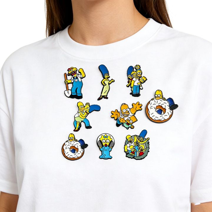 8Pcs%20Simpsons%20Family%20Homer%20Marge%20Bart%20Lisa%20Maggie%20Enamel%20Pins%20Cartoon%20Character%20Brooches%20for%20Backpacks%20Badges%20Fashion%20Jewelry%20-%20Image%203