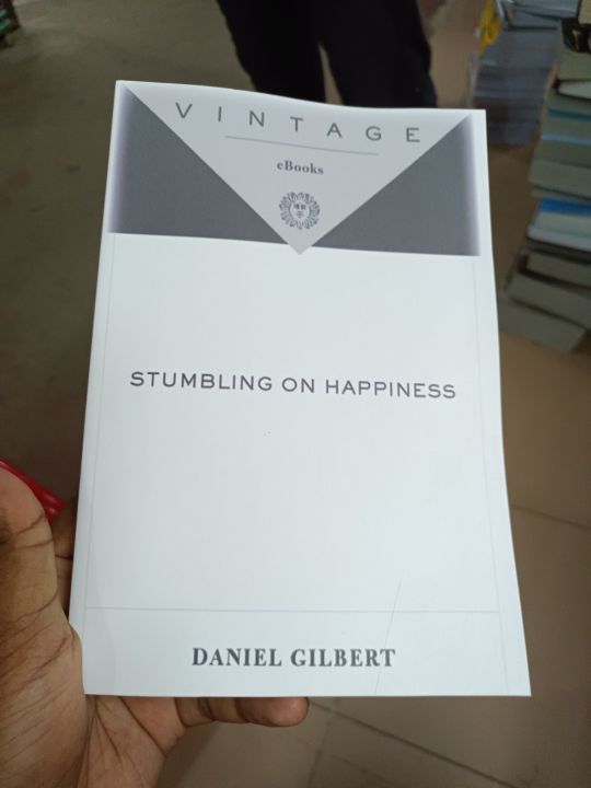 Stumbling on Happiness

Book by Daniel Gilbert