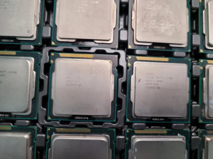 Intel%C2%AE%20Core%E2%84%A2%20i3-2120%20Processor%203M%20Cache,%203.30%20GHz%20%7C%20i3%202nd%20Gen%20%7C%20LGA%201155%20-%20Image%202