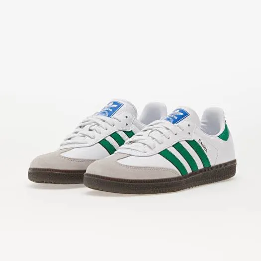 Classic%20Samba%20Sneakers%20With%20Green%20Stripes%20For%20Men%20-%20Image%203