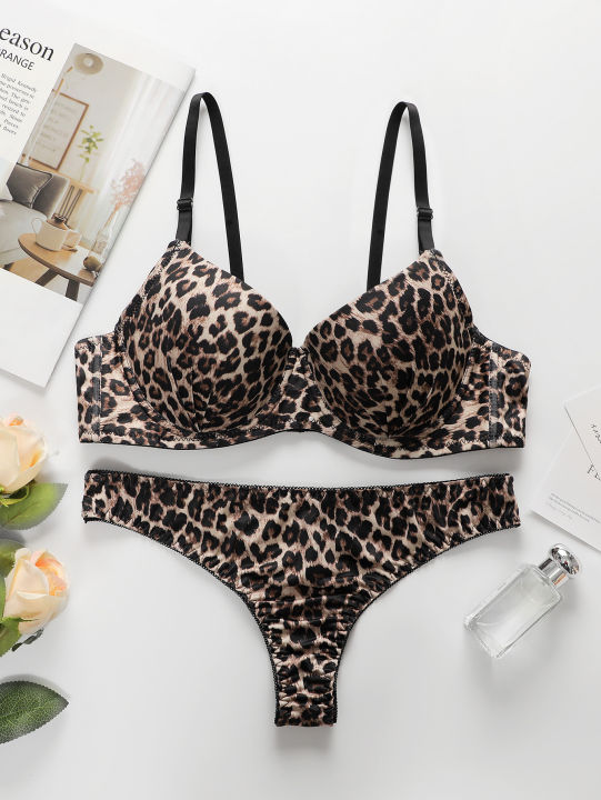 Women's leopard print lingerie set with steel ring gathering push up bra comfortable close fitting lingerie set B2087