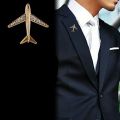 High Quality Sparkling Zircon Airplane Aircraft Men Pins Brooches Party Jewelry Women Suit Brooch Pin Gifts. 