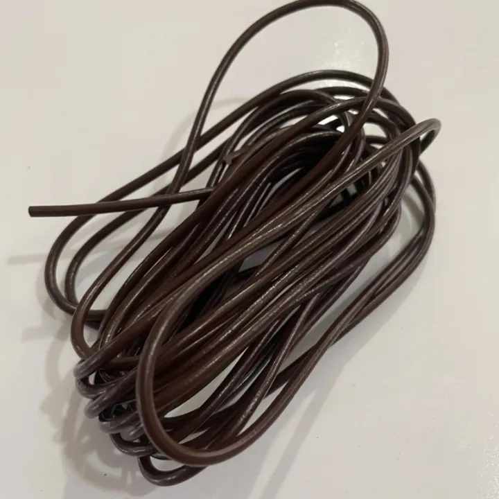5%20Yards%20Retro%20High%20Quality%20Genuine%20Leather%20Cord%20Round/Flat%20Strand%20Cow%20Leather%20Rope%20Fit%20Necklace%20Bracelets%20DIY%20Jewelry%20-%20Image%205