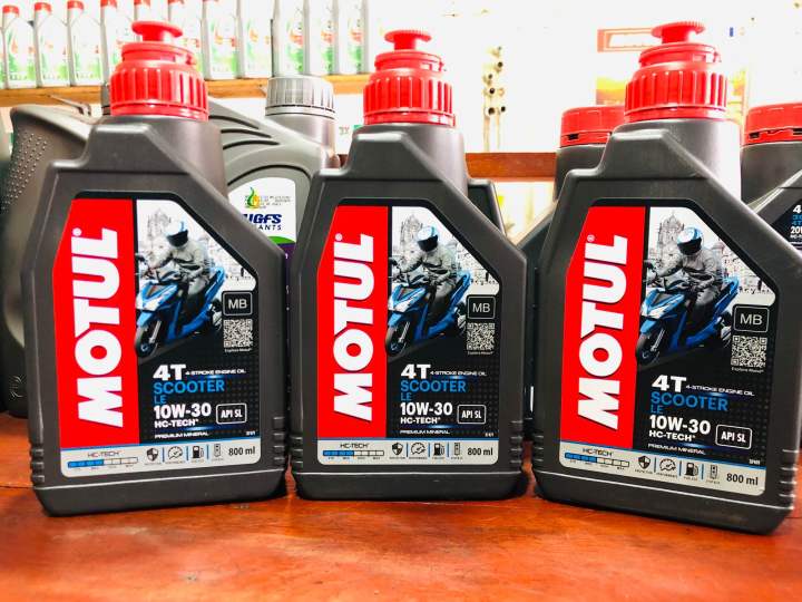 Motul 10w 30 scooter engine oil 800ml