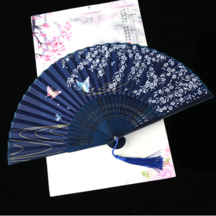 Retro%20Style%20Folding%20Fan%20Female%20Japanese%20Pattern%20Retro%20Cloth%20Art%20Craft%20%20Home%20Decoration%20Ornament%20Dancing%20Hand%20Fan%20-%20Image%203