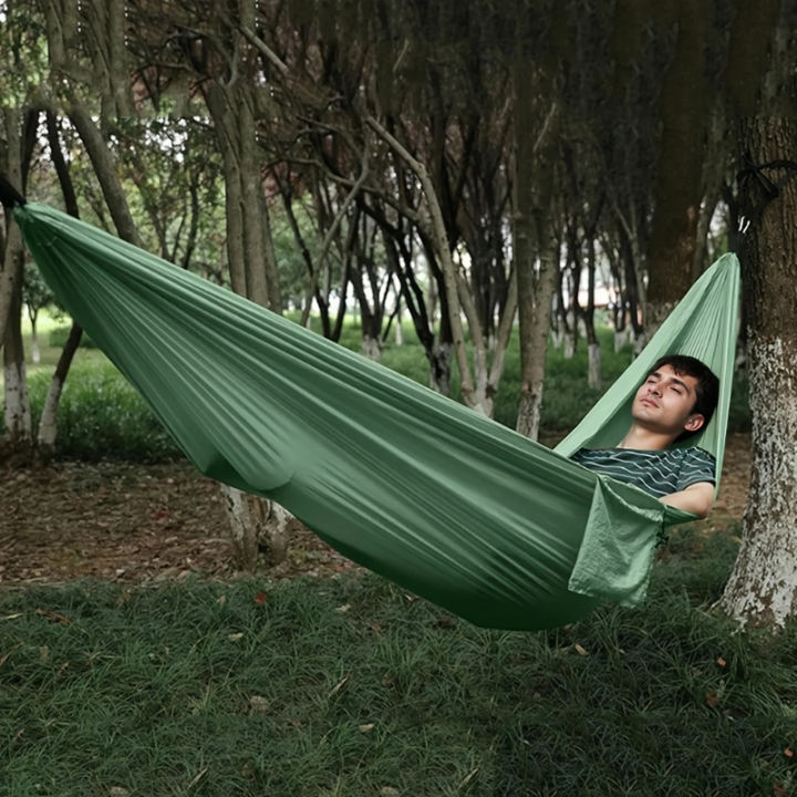 1Set%20Hammock%20with%20Straps%20and%20Storage%20Bag,%20Lightweight%20and%20Durable%20Textile%20Material%20Suitable%20for%20Beach%20Picnics%20and%20Hiking%20Trips%20-%20Image%203