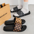 Summer Checkerboard Checkered Color-blocking Fashionable and Durable Soft-soled One-step Comfortable Men's Flip-flops.
