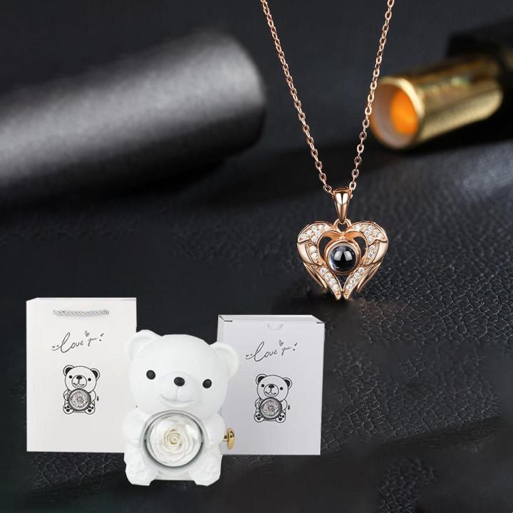Heart%20100%20Languages%20Projection%20Pendant%20Necklaces%20With%20Cute%20Bear%20Rose%20Flower%20Gift%20Box%202024%20New%20Festival%20Gifts%20Romantic%20Jewelry%20-%20Image%205