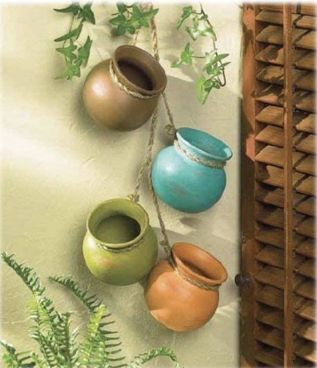 Wall hanging pots, Beautiful pots, painted pots for decoration, small