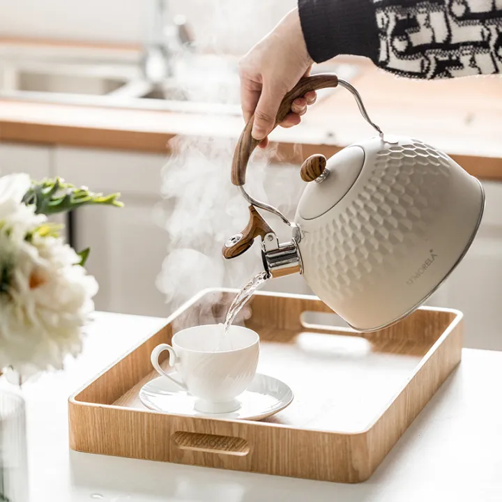 2.5L%20Whistle%20Kettle%20Flat%20Bottom%20Whistle%20Pot%20European%20Stainless%20Steel%20Large%20Capacity%20Pot%20Classic%20Water%20Boiler%20For%20All%20Stovetops%20-%20Image%202