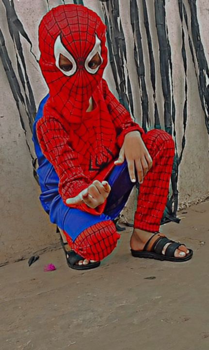 2%20pack%20of%20Any%20Costume%20Dress%20Spiderman/Superman/Batman%20-%20Image%208