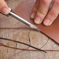 1pc Leather Edge Beveler Skiving Beveling Knife Cutting Hand Craft Tool with Wood Handle DIY Tools. 