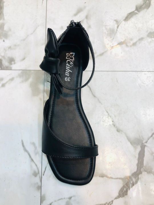 Exclusive%20Belt%20System%20Fashionable%20Look%20Shoes%20For%20Women%20and%20Girls%20%7C%20Girls%20Cute%20Slim%20Heel%20Shoes%20-%20Image%202