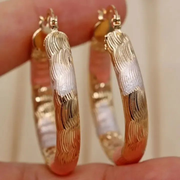 Golden%20Hoop%20Earrings%20Bohemian%20Style%20Alloy%20Earrings%20Exquisite%20%20Women's%20Daily%20Casual%20Earrings%20-%20Image%203