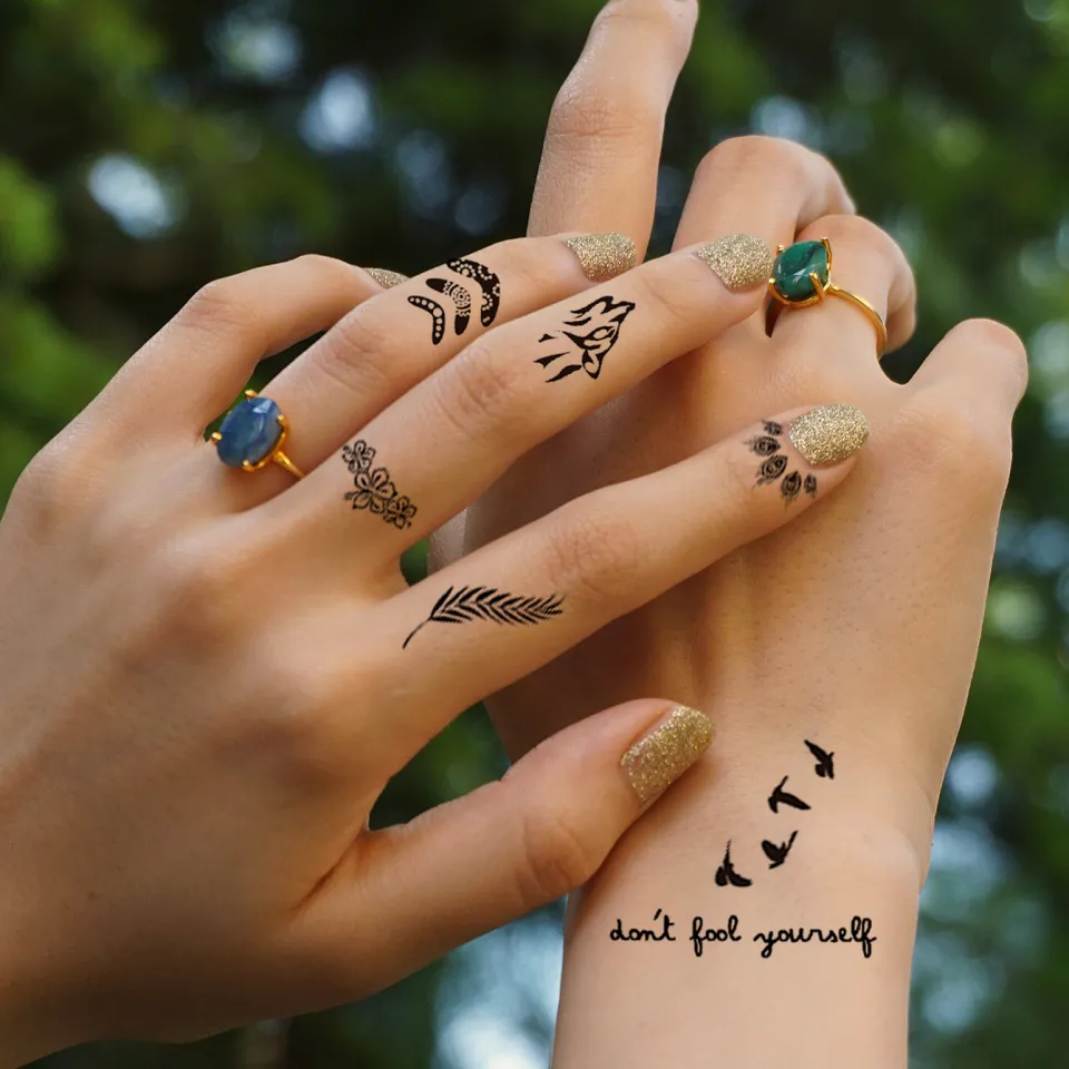 Hidden Finger Tattoos You Won’t See