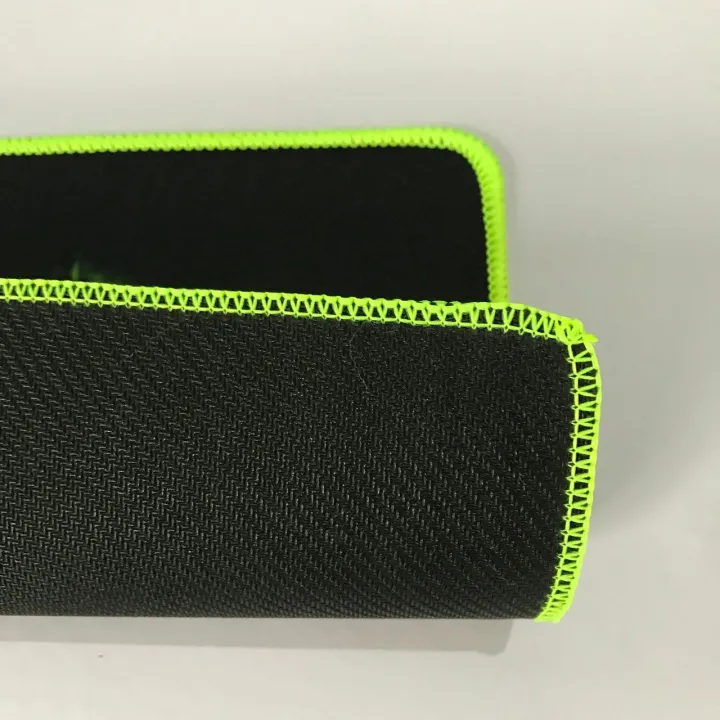 Gaming%20normal%20mouse%20pad%20with%203%20different%20designs%20and%20highlight%20boarder%20-%20Image%205