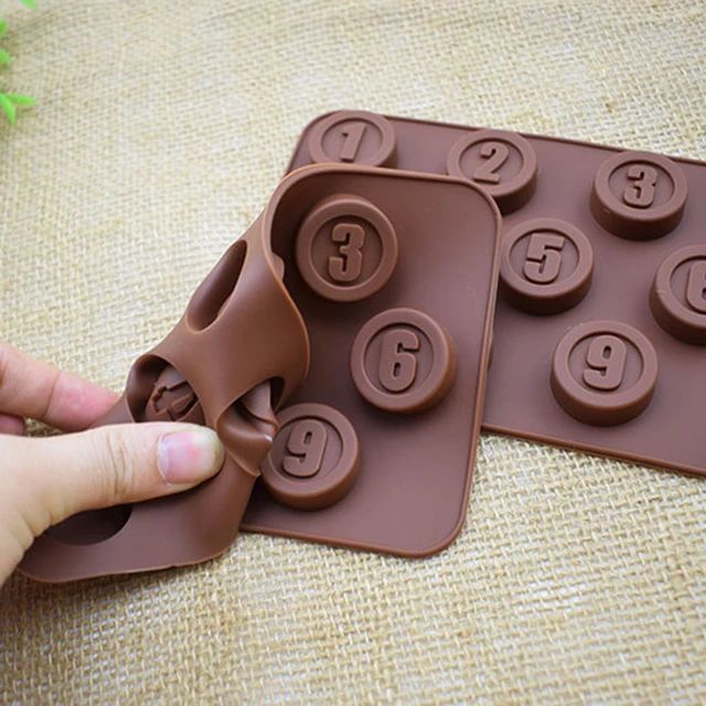 Number%20silicon%20mould%20-%20Image%203