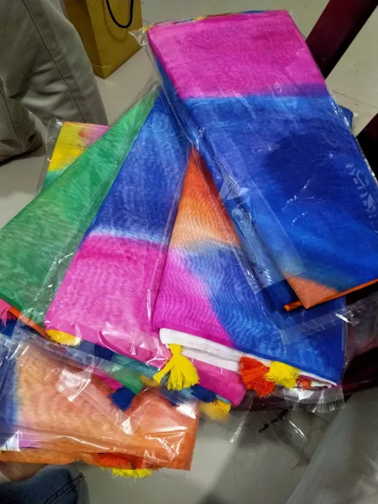 half%20silk%20rongdhonu%20saree%20for%20woman%20-%20Image%202