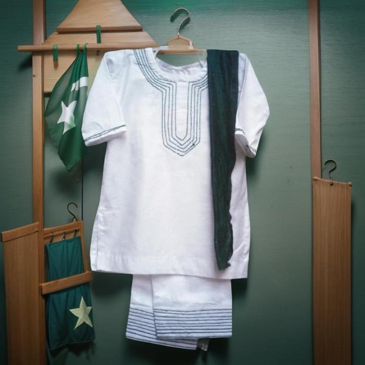 "Azadi Fashion" Adorable white and green dresses for baby girl/ 14 august dresses for baby girls/ independence dresses( shalwar and kameez) for girls
