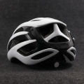 Ultralight Bike Helmet, Road Mountain Bike Helmet General Purpose Men's Women's Bicycle Breathable NetRed Riding Safety Helmet. 