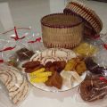 New Year -Aluth Awurudu Kawili Hamper with Traditional Pan/ palmyra Container. 