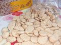 Desi Ghee Rewri (500gm Pack) / Til Wali Rewri (Sesame Seeds) / Made of Peshawari Gurr & Desi Ghee / Sweet Rewri Candies / Premium Quality (500gm Pack). 