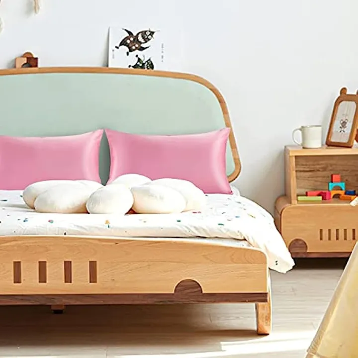 1%20PC%20Silk%20Satin%20Toddler%20Pillowcase%2035X50CM,%20Super%20Soft%20and%20Silky%20Cooling%20Travel%20PillowCases%20for%20Nursery,%20Kids,%20Boys%20Girls%20-%20Image%203