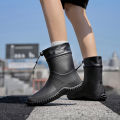 1 Pair of Men's Short Rain Boots, Outdoor Waterproof Shoes for Commuting, Women's Low-Top Lightweight Non-Slip Water Boots, Beach Rain Boots.