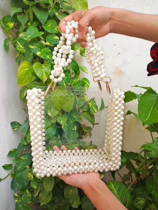 pearl%20beaded%20bag%20with%20transparent%20acrylic%20sheet%20/%20size%20medium%20and%20small%20/elegant%20and%20stylish%20bags%20-%20Image%203