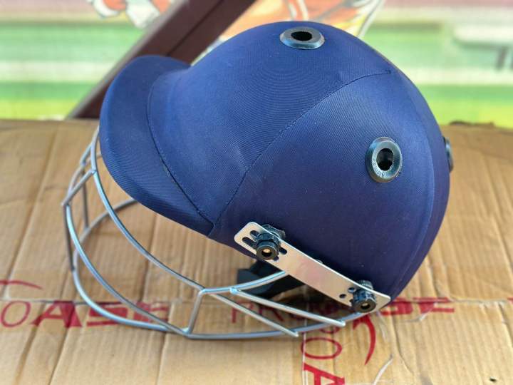 SS%20CRICKET%20HELMET%20-%20Image%206