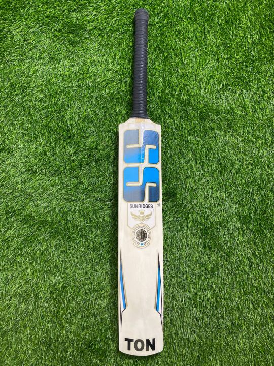 SS TON Sunridges Vintage Classic English Willow Cricket Bat – High Performance Bat with Thick Edges & Sleek Design – Suitable for Leather Ball Play