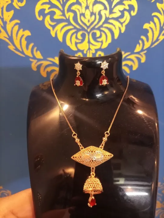 Jewellery%20Set%20-%20Image%203