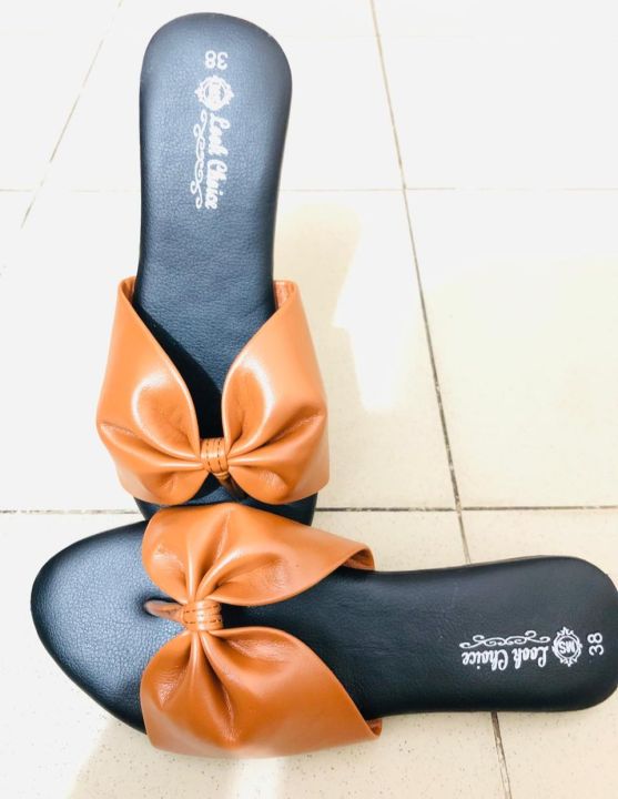 Butterfly%20Design%20Beautiful%20Girls%20Slipper%20%7C%20Ladies%20and%20Women's%20fashionable%20Super%20slim%20flat%20Sandal%20%7C%20Butterfly%20Shoes%20-%20Image%206