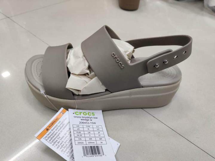 Crocs%20LiteRide%20Women%E2%80%99s%20Mid%20Wedge%20Comfy%20Sandals%20-%20Image%205