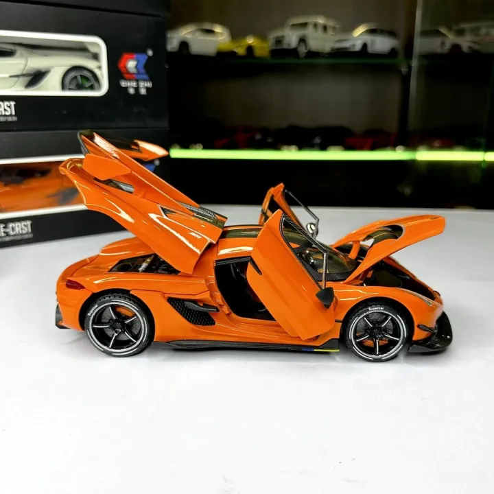 1:24%20diecast%20Koenigsegg%20Jesko%20alloy%20car%20model%20-%20Image%206