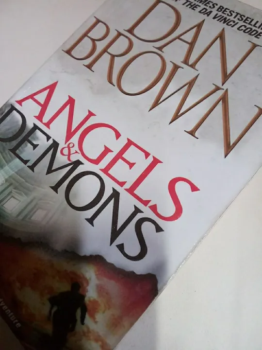 ANGELS%20AND%20DEMONS%20BY%20DAN%20BROWN%20-%20Image%205